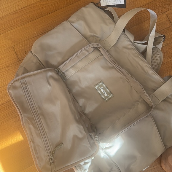 Foldie Foldable Travel Tote Bag - Picture 8 of 10